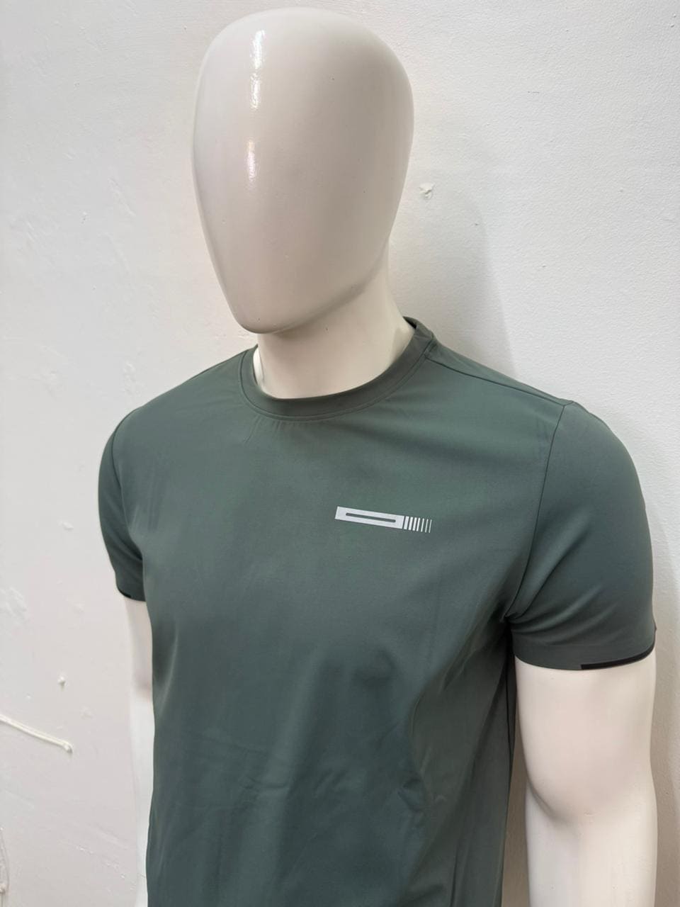 Playera básica premium (seda)