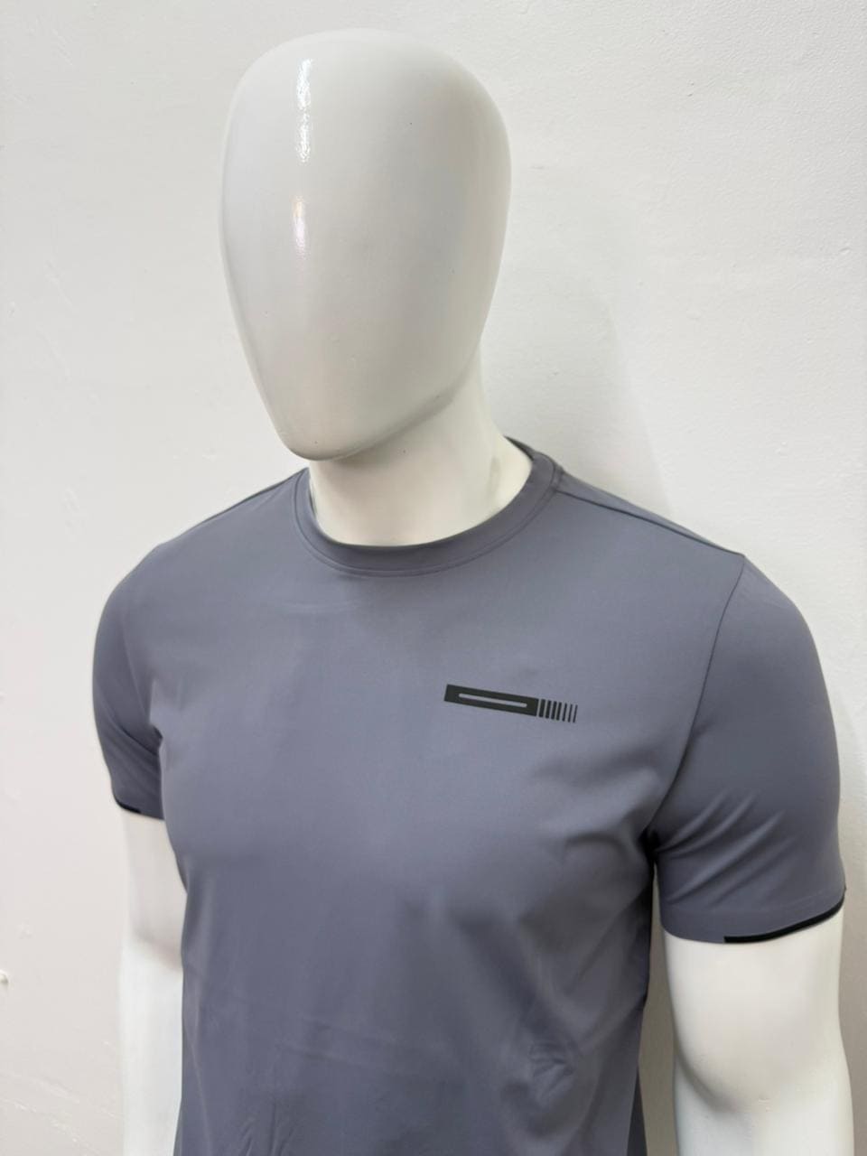 Playera básica premium (seda)