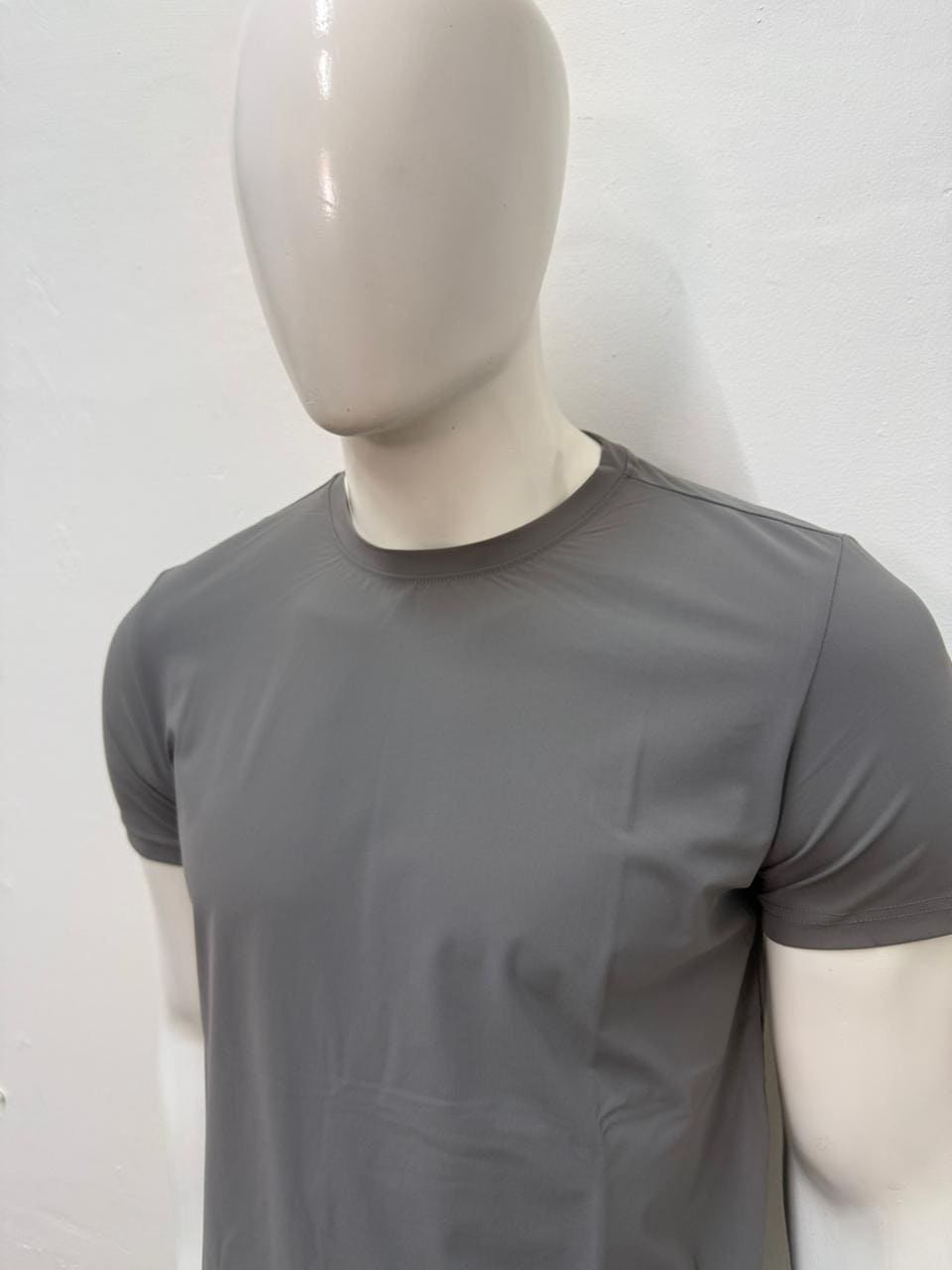 Playera básica premium (seda)